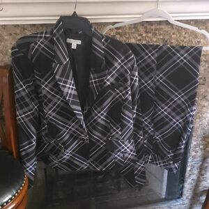 Dressbarn Black and White Plaid Blazer